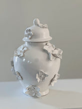 Load image into Gallery viewer, Small -Snowbound