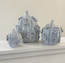 Load image into Gallery viewer, Moonmist- Ceramic pumpkin - click to see size options