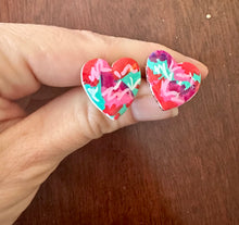 Load image into Gallery viewer, Hand Painted Heart Shaped Earrings - 2