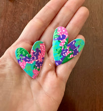 Load image into Gallery viewer, Hand Painted Heart Shaped Earrings - 9