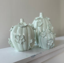 Load image into Gallery viewer, Calming green- Ceramic pumpkin - click to see size options